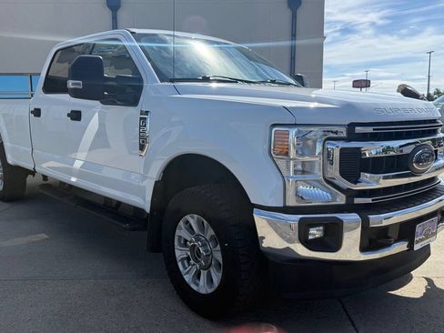 Used 2021 Ford F250 XLT w/ XLT Value Package AWD/4WD image 3
