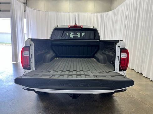 New 2025 GMC Canyon Elevation w/ Convenience Package image 19