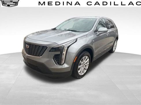 Certified 2023 Cadillac XT4 Luxury w/ Cold Weather Package image 1