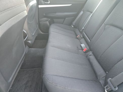 Used 2011 Subaru Legacy 2.5i image 10