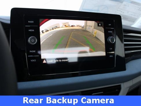 New 2026 Volkswagen Jetta SE image 3