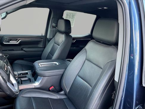 Used 2022 GMC Sierra 1500 SLT w/ SLT Premium Plus Package AWD/4WD image 22