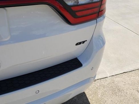 Used 2023 Dodge Durango GT AWD/4WD image 11