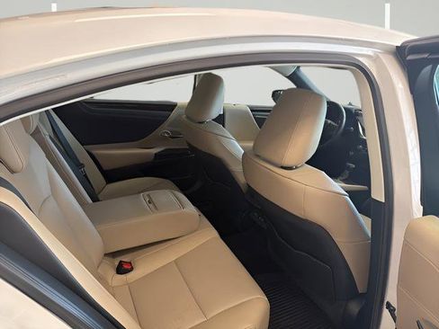 Used 2021 Lexus ES 350 w/ Premium Package FWD image 11