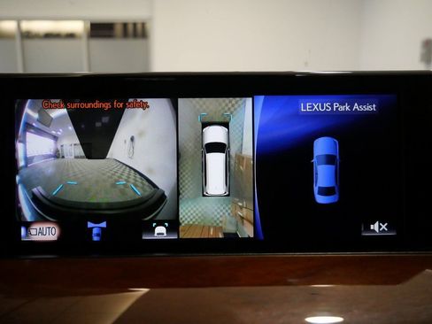 Used 2016 Lexus LX 570 4WD image 20