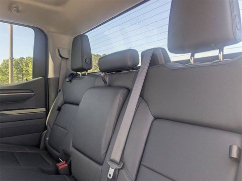 Used 2025 GMC Sierra 1500 SLT RWD image 27
