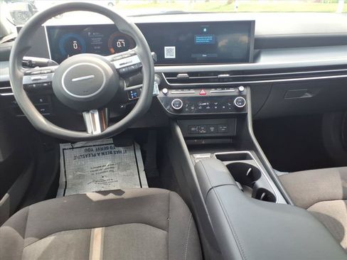 Used 2024 Hyundai Sonata SEL AWD/4WD image 9