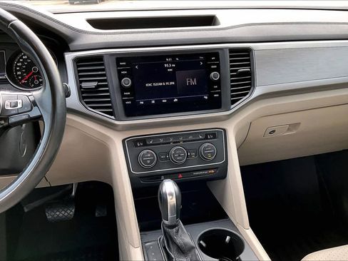 Used 2019 Volkswagen Atlas SE FWD image 7