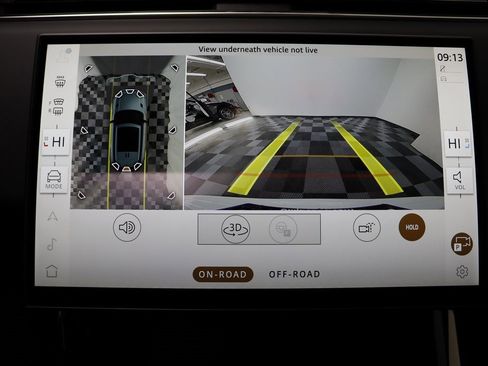 New 2025 Land Rover Range Rover Sport Dynamic SE image 13