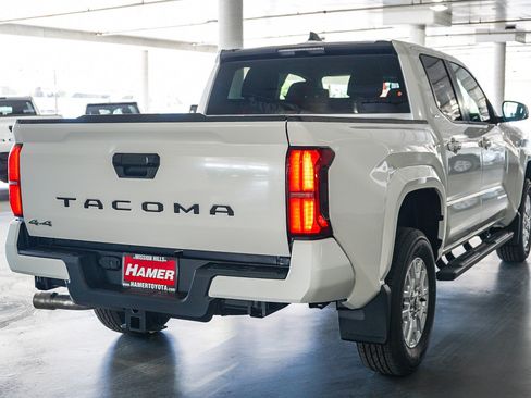 New 2026 Toyota Tacoma SR5 AWD/4WD image 7