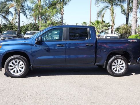 Used 2022 Chevrolet Silverado 1500 Custom AWD/4WD image 4