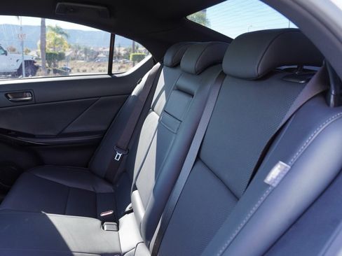 Used 2024 Lexus IS 300 F Sport image 22