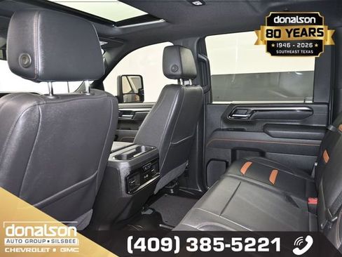 Used 2025 GMC Sierra 2500 AT4 w/ AT4 Preferred Package image 10