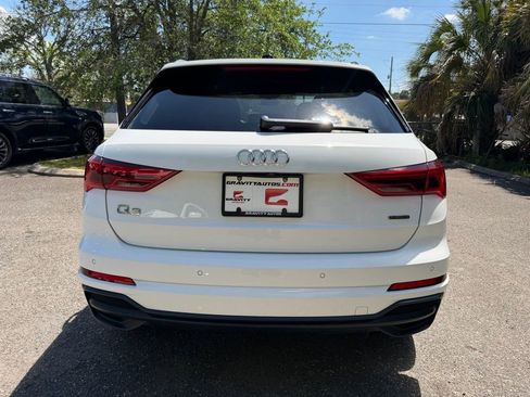 Used 2020 Audi Q3 2.0T Premium w/ Convenience Package image 12