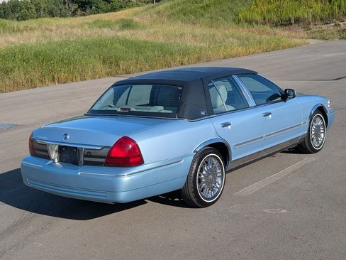 Used 2011 Mercury Grand Marquis LS image 31