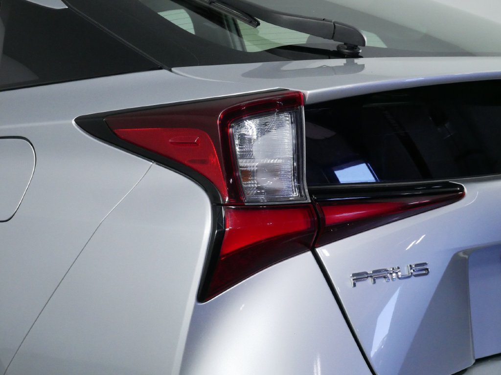 Used 2019 Toyota Prius Limited FWD image 12