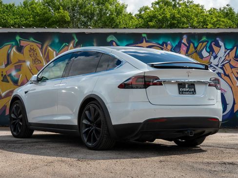 Used 2019 Tesla Model X Performance AWD/4WD image 14