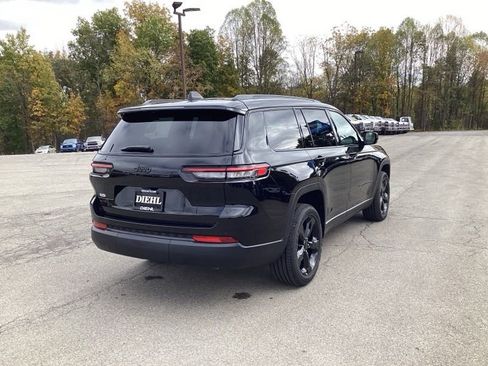 New 2025 Jeep Grand Cherokee L Altitude image 7