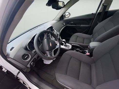 Used 2014 Chevrolet Cruze LT FWD image 23