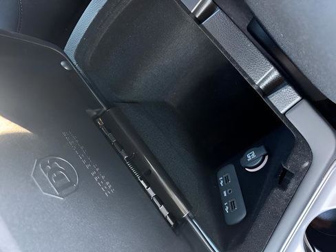 Used 2023 Dodge Challenger R/T w/ Cold Weather Group image 18