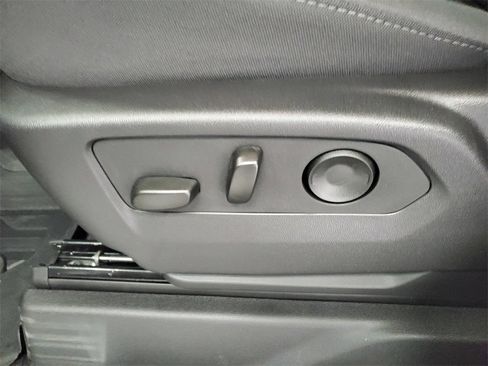 New 2026 GMC Sierra 1500 Elevation w/ Preferred Package image 7