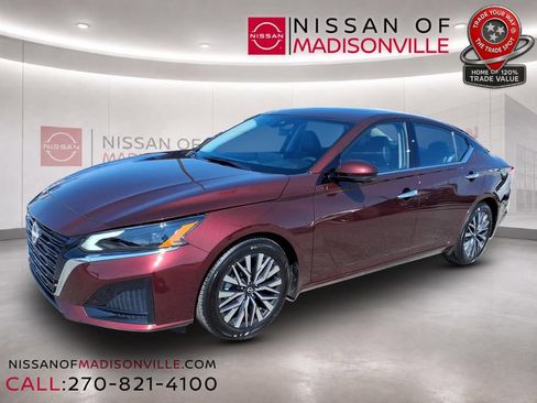 Used 2025 Nissan Altima 2.5 SL FWD image 4