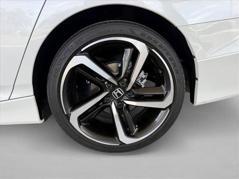 Used 2022 Honda Accord Sport image 22
