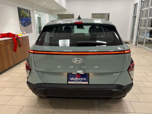 New 2026 Hyundai Kona SE image 9