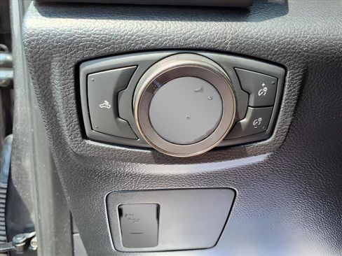 Used 2019 Ford F150 Raptor AWD/4WD image 18