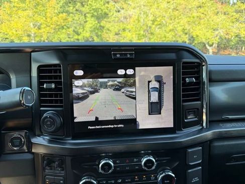 New 2026 Ford F250 Lariat w/ Black Appearance Package image 11