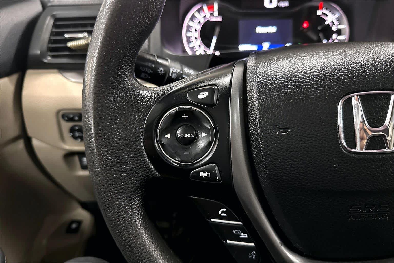 Used 2016 Honda Pilot EX image 23