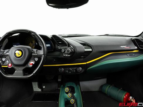 Used 2020 Ferrari 488 Pista Coupe image 32