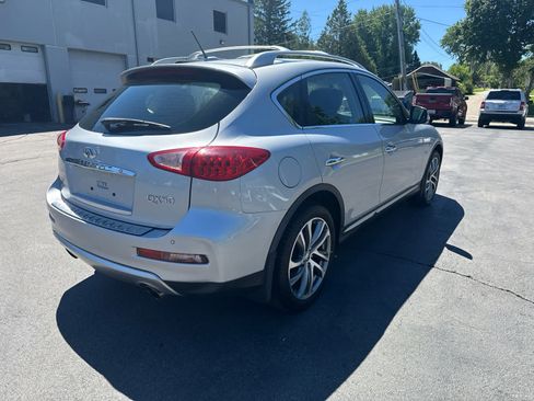 Used 2017 INFINITI QX50 AWD w/ Deluxe Touring Package image 3