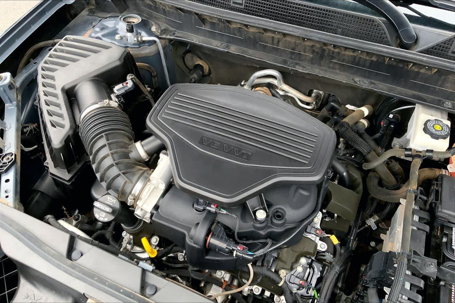 Used 2020 GMC Acadia SLE FWD image 33