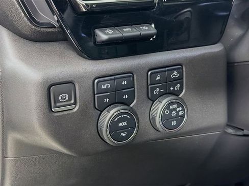 Used 2023 Chevrolet Silverado 1500 ZR2 w/ ZR2 Bison Edition AWD/4WD image 12