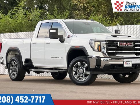 Used 2025 GMC Sierra 2500 SLE w/ SLE Value Package; AWD/4WD image 1