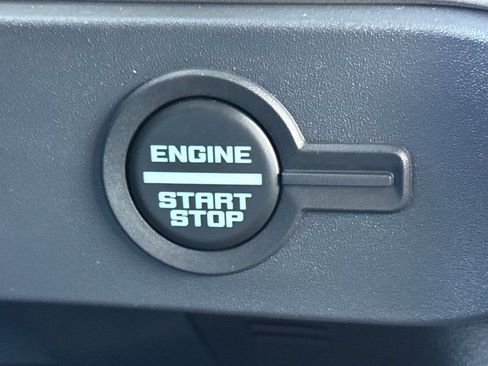 New 2026 Ford Bronco Outer Banks w/ Sasquatch Package AWD/4WD image 23