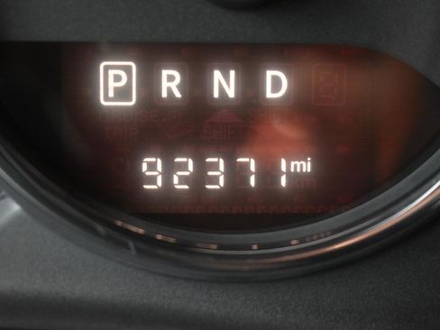 Used 2016 Jeep Wrangler Unlimited Rubicon AWD/4WD image 28