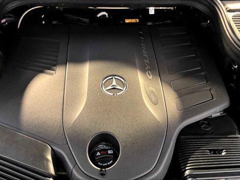 New 2026 Mercedes-Benz GLS 450 4MATIC image 15