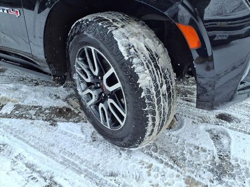 Certified 2023 GMC Yukon AT4 w/ AT4 Premium Package image 40