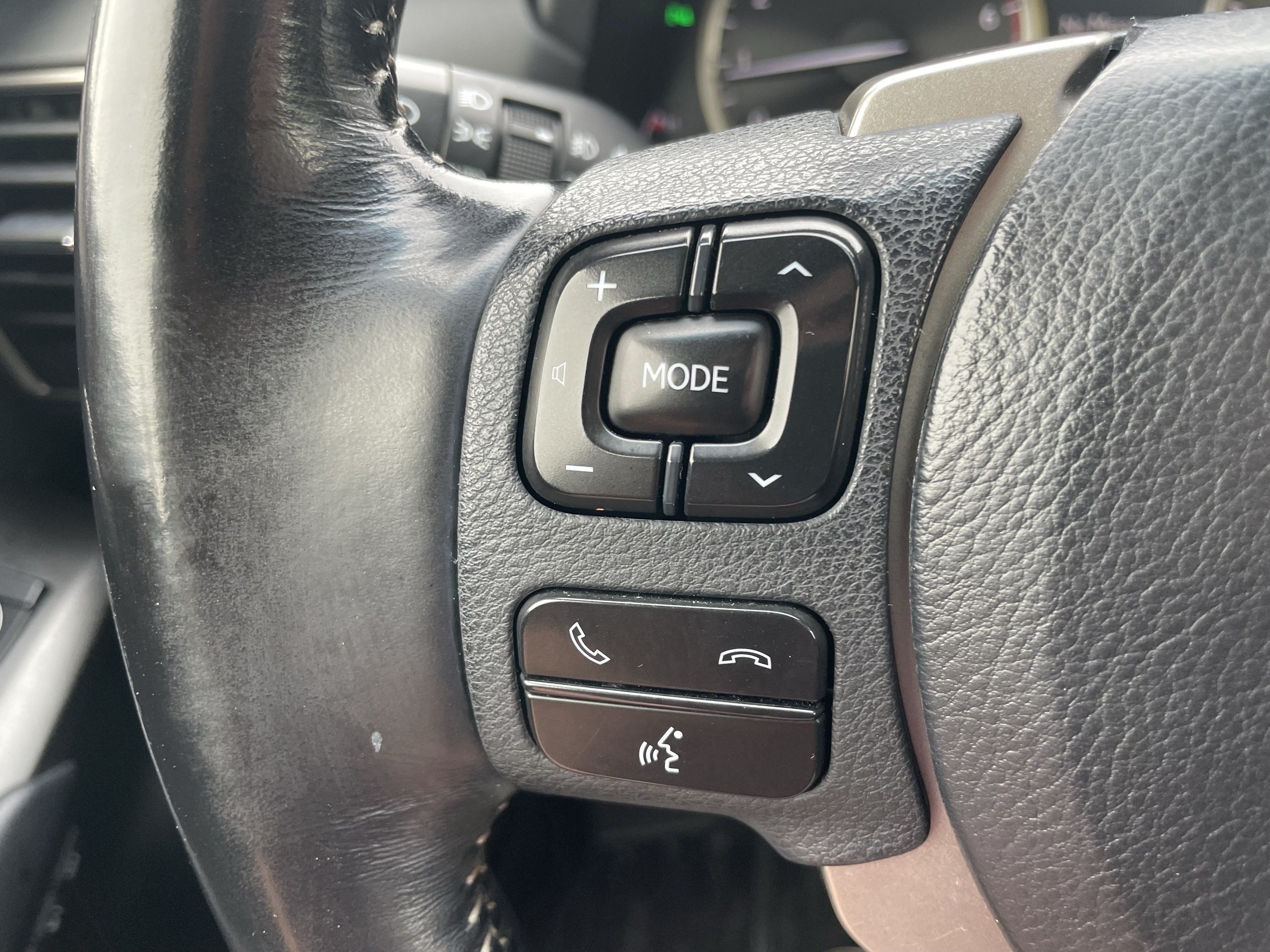 Used 2017 Lexus NX 200t AWD w/ Premium Package image 21