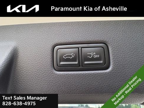 New 2026 Kia Carnival EX FWD image 28