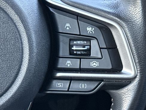 Used 2022 Subaru Forester Premium AWD/4WD image 19