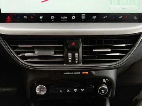 New 2026 Ford Escape SE image 13