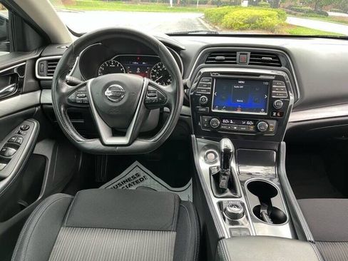 Used 2016 Nissan Maxima 3.5 S FWD image 3