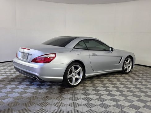Used 2013 Mercedes-Benz SL 550 image 44