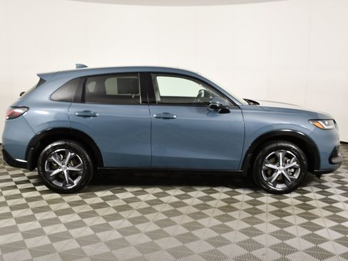 Certified 2024 Honda HR-V EX-L image 5
