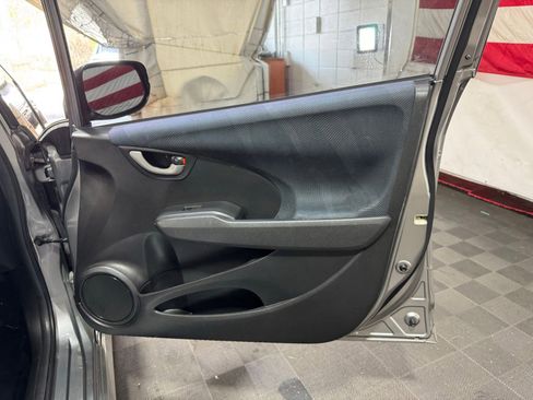 Used 2009 Honda Fit Sport image 13