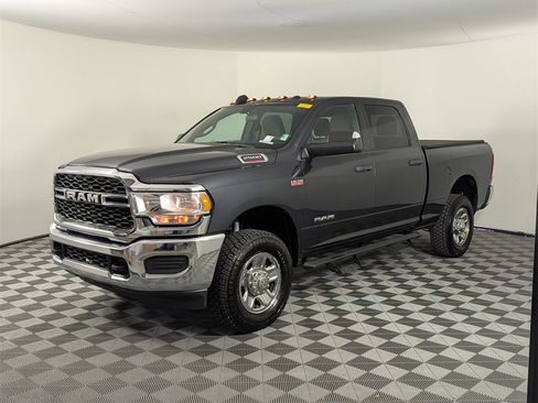 Used 2020 RAM 2500 Laramie image 9
