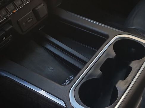 Used 2022 GMC Sierra 2500 Denali image 21